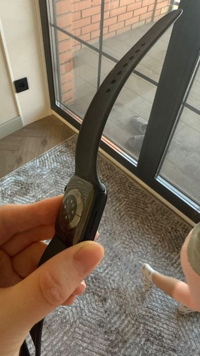 Продам Apple Watch