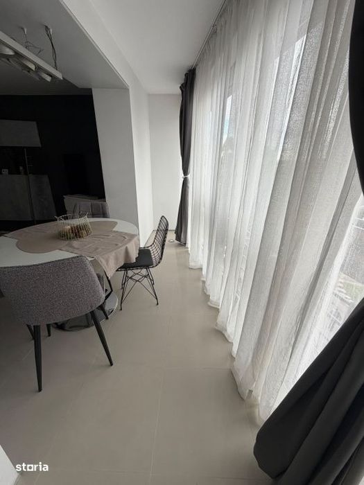 Studio Centru, etaj 3, modern