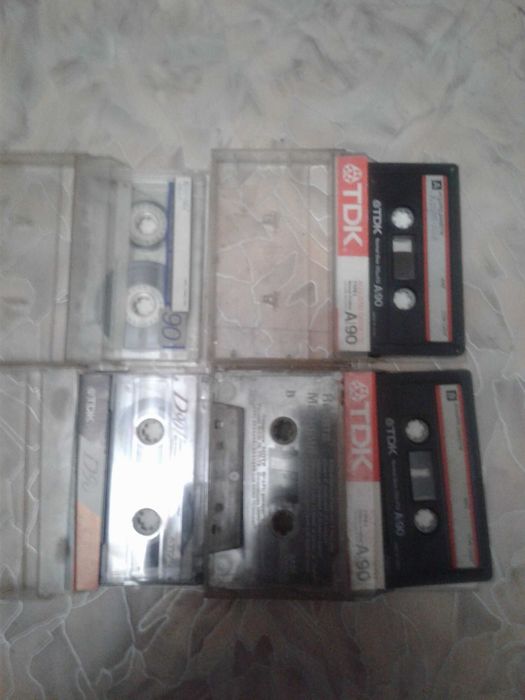 Кассеты магнитофонные