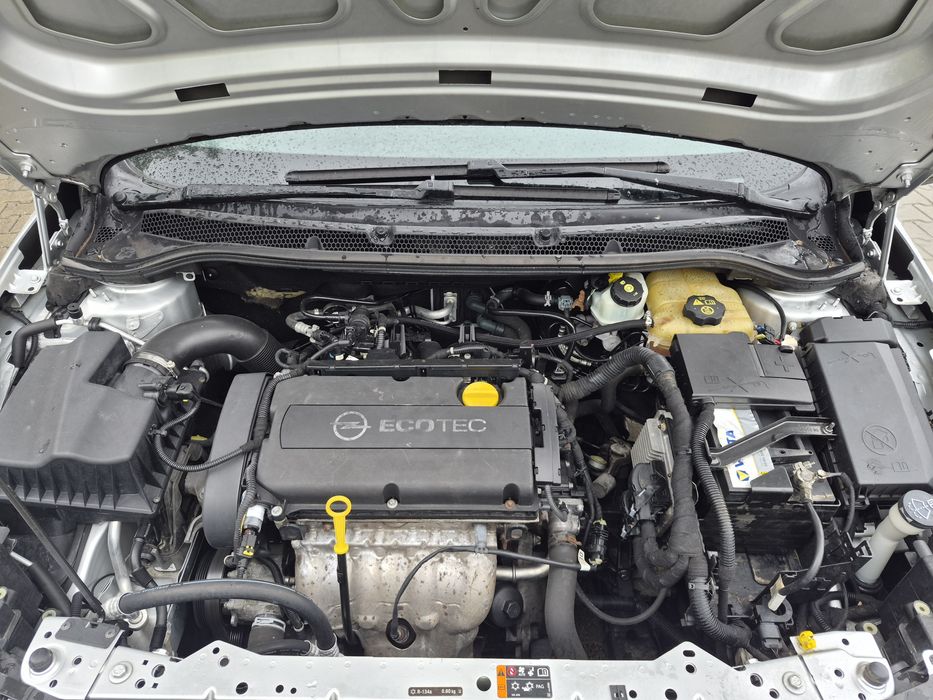 Vand Opel Astra J
