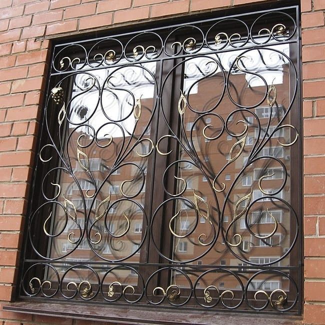 Решотки на окна.