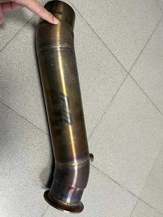 Даунпайп/Downpipe  за BMW F10, F11 535i, 535ix N55