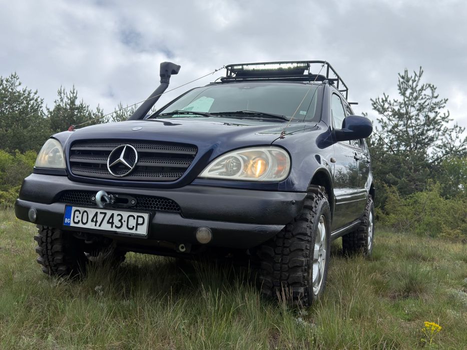 Mercedes Ml 320 Of road