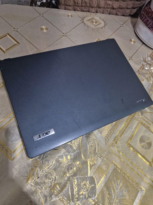 Продам офисный ноутбук Acer core i5