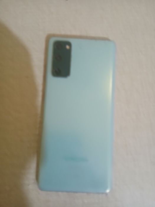 Galaxy  s20  FE 128 GB 6GB