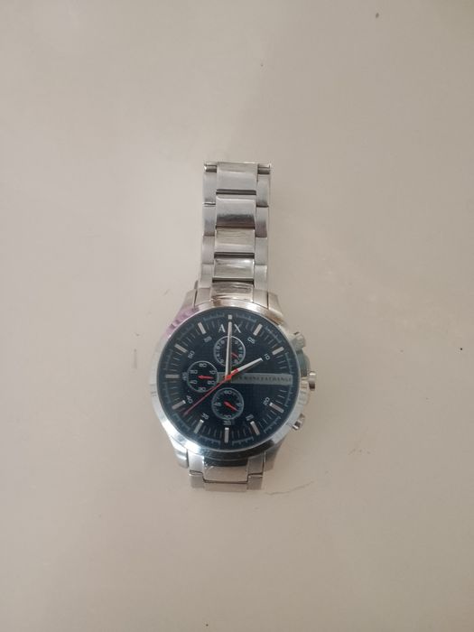 Armani Exchange (линейка A|X, хронограф)