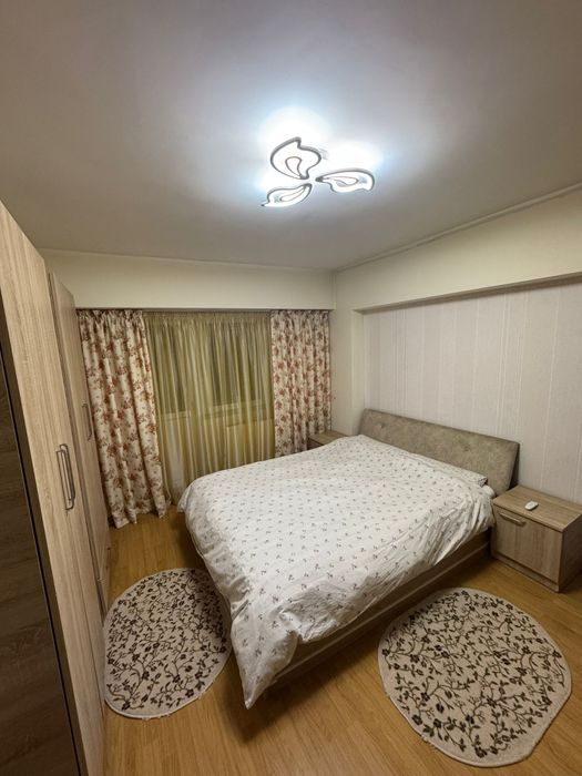 Chirie apartament 4 camere