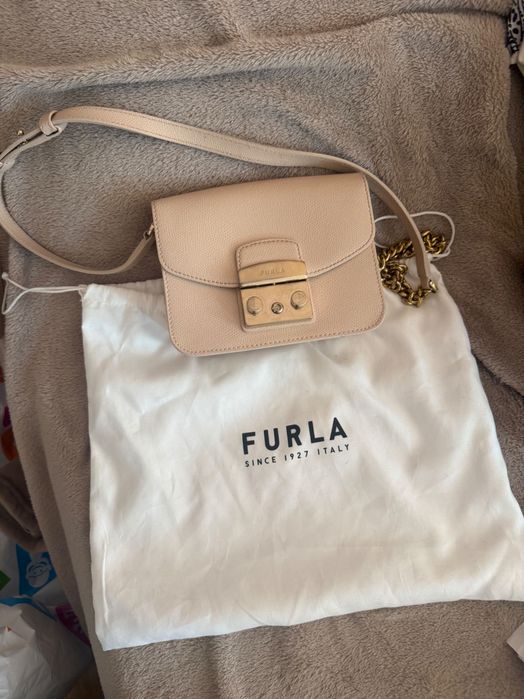 Оригинални чанти Furla , Lui Jo