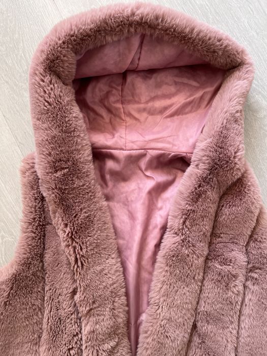 Дамски пухен елек