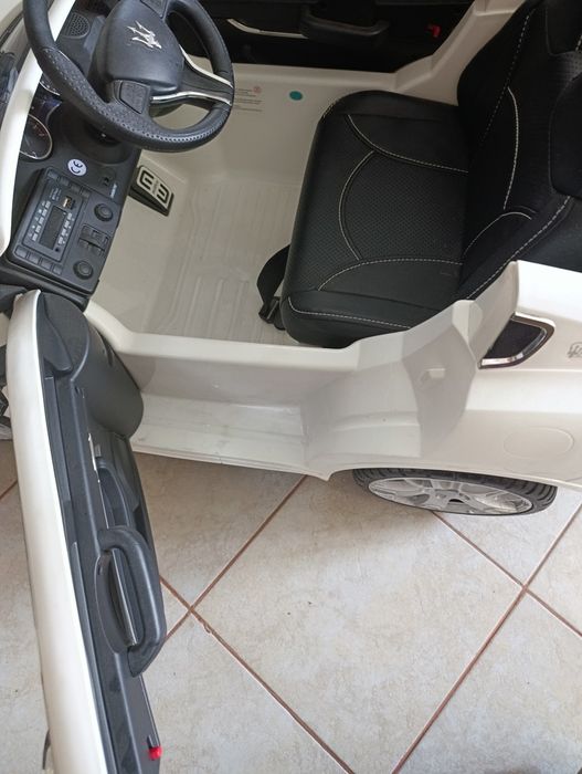 Mașina electrică copii