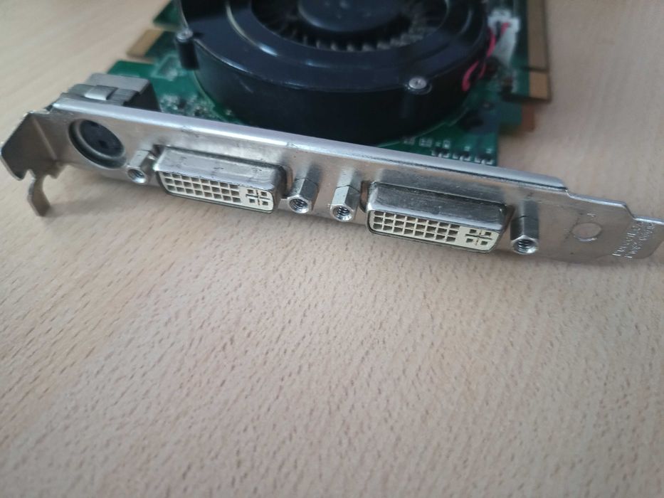 Видеокарта NVidia QuadroFX3450