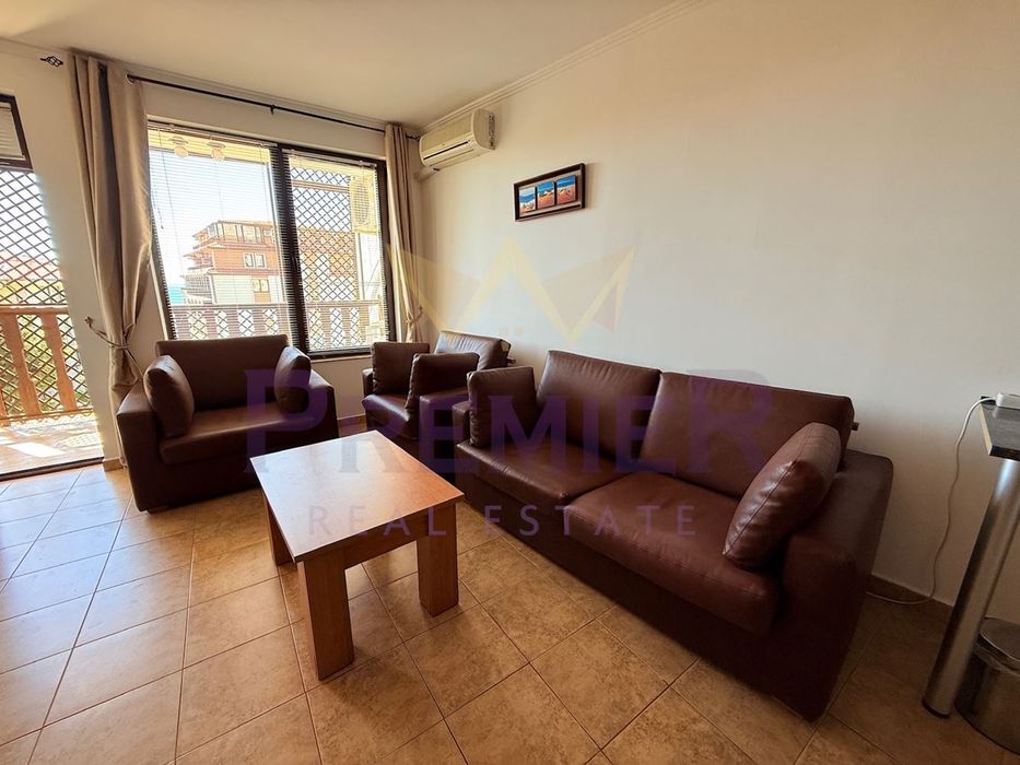 Продава се Тристаен апартамент в Свети Влас - 80 кв.м за 1375 €/кв.м - Снимка #2