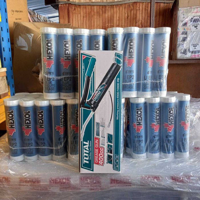 12 tub Vaselina tub sau cartus Speciala picon rezistenta apa.Vaselina albastra temperatura+270.Tubul plin!Nu curge!Rulmenti,picon etc.
