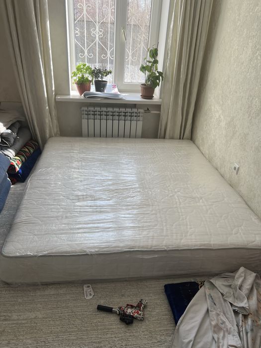 Матрас в отличном состоянии