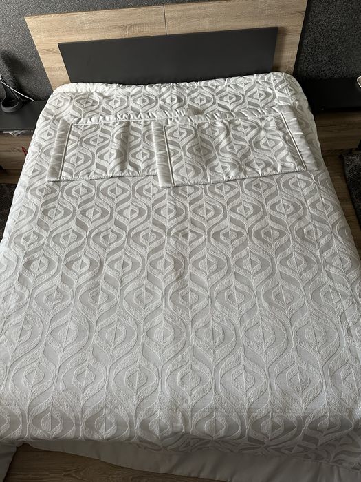 Ново висококачествено шалте за спалня