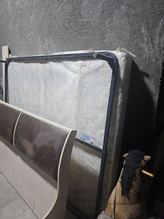 Продам кровать двухспалку