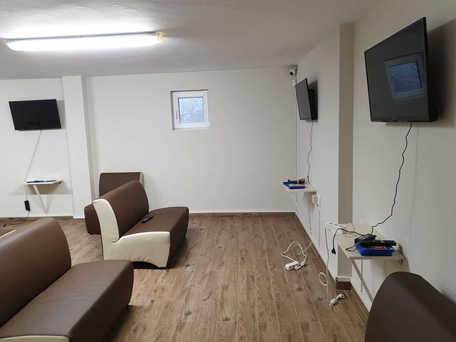 Продава се Офис в Пловдив, Христо Смирненски - 642 кв.м за 56 €/кв.м - Снимка #5