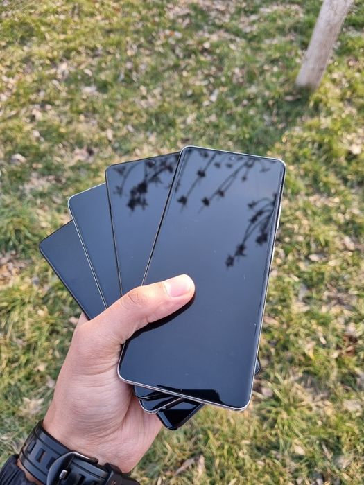 Samsung Galaxy S21 Ultra 5G. Joyi 12/256 GB. Imeka o'tkan