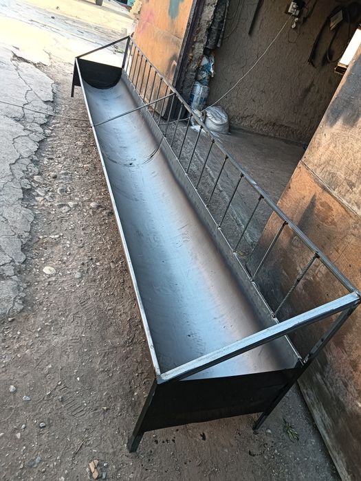 Қара малға арналған науа ақыр астау