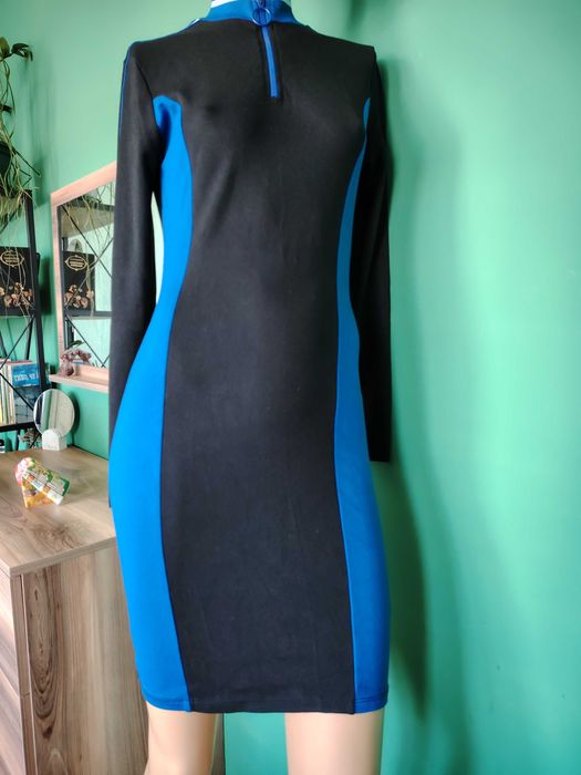 Рокли по тялото размер М по 10- 15лв