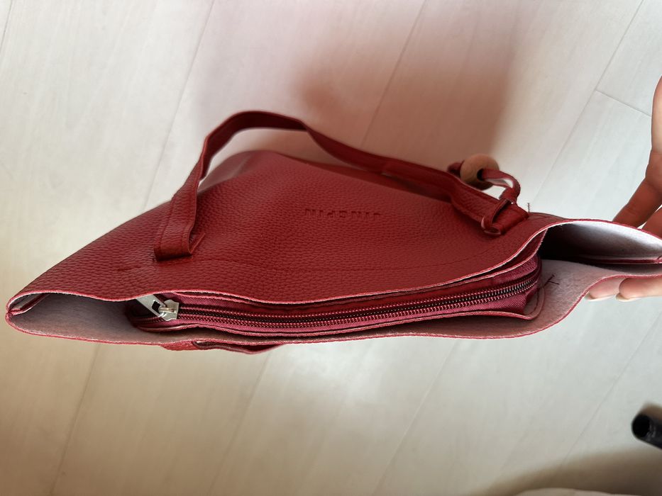 2 бр. чанти (малка и голяма) и малък несесер