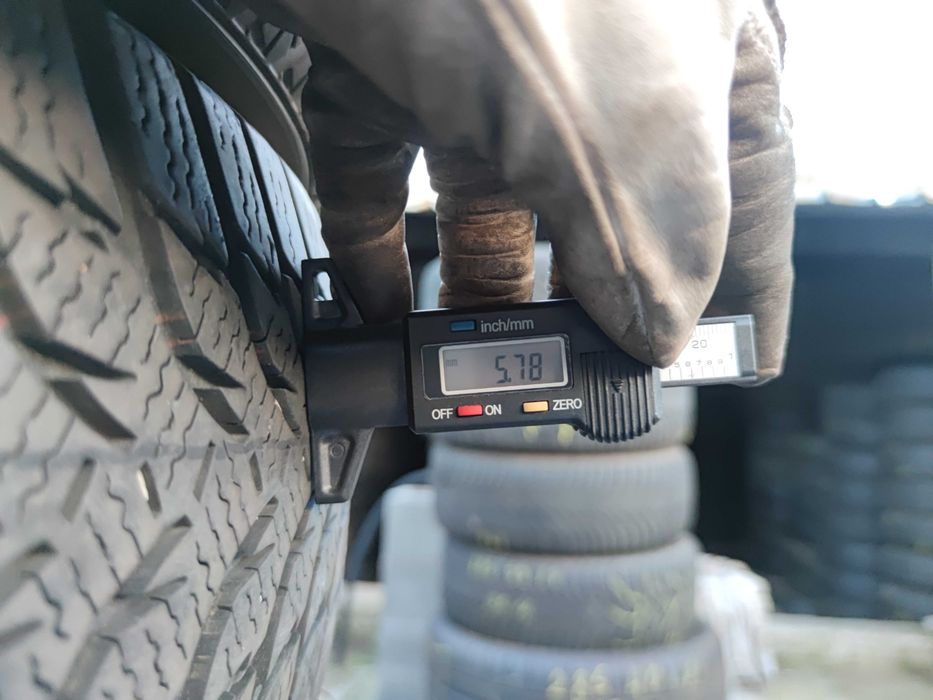 4бр Зимни гуми 205 60 16 - Kumho