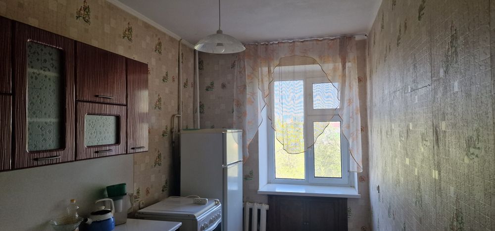 Продам квартиру 3 комнатную