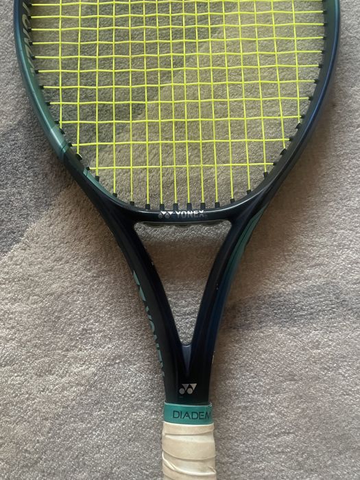yonex ezone 285 g cap de 100 balans 325