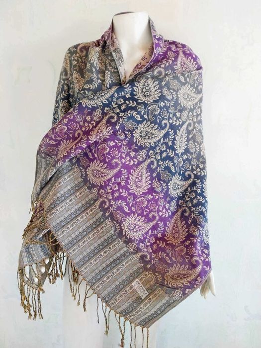 Индийски шалове PASHMINA, Дълги широки шалове с ресни