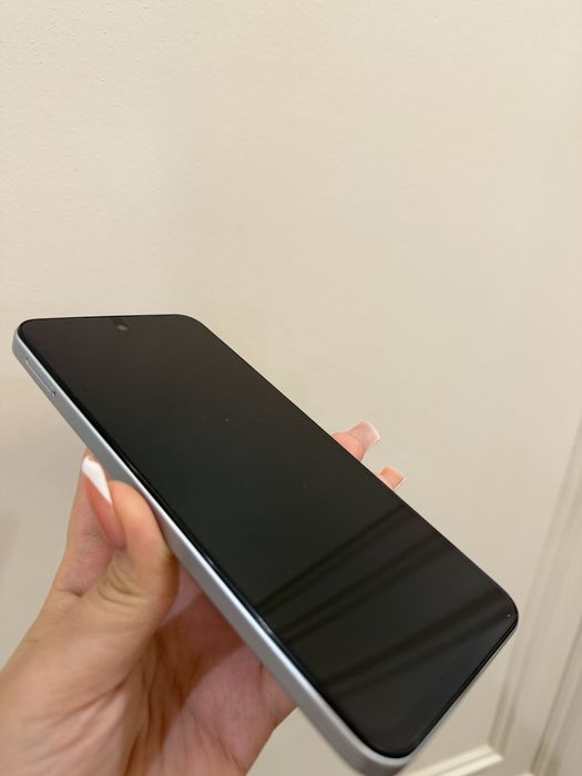 Продам телефон Tecno spark 40c