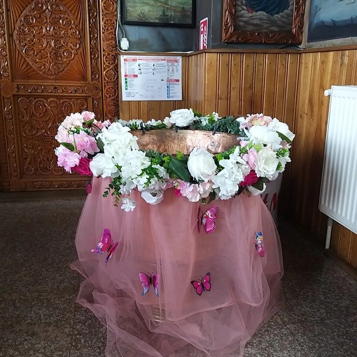 Inchiriez aranjament cristelnita Prahova