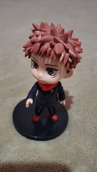 Фигурка Юдзи Итадори из аниме Магическая битва