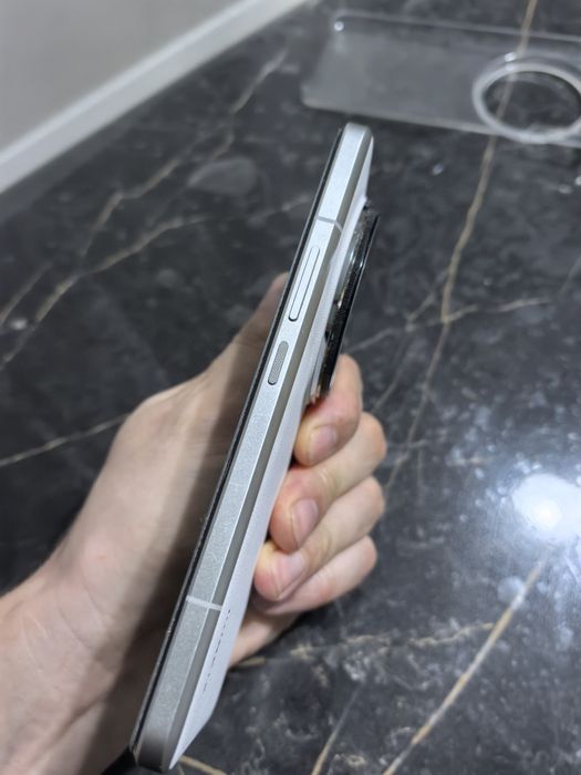 Xiaomi 14 ultra 16/512