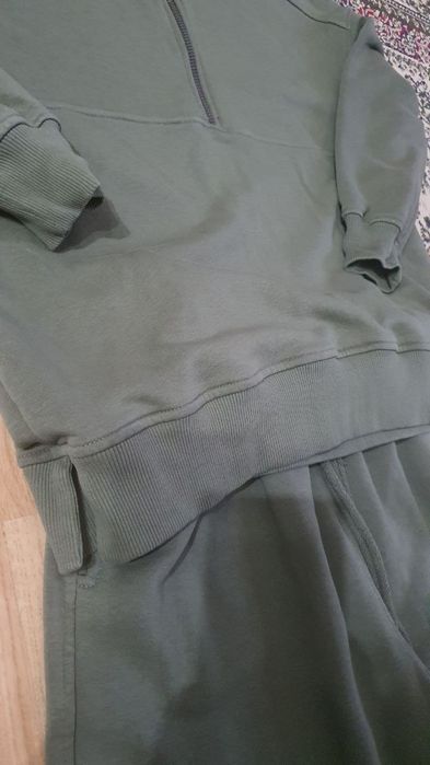 Костюм спортивный женский