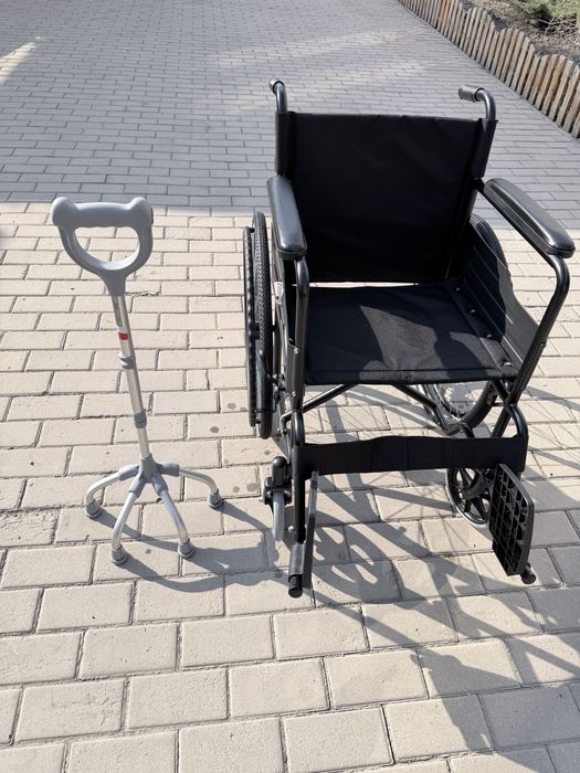 Инвалидная коляска