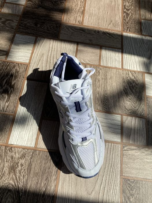 Кроссовки new balance 530