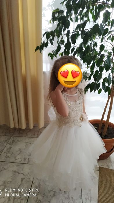 Платье детское,на 6-7 лет,б/у