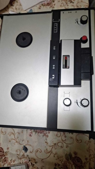 Magnetofon Uher 722L