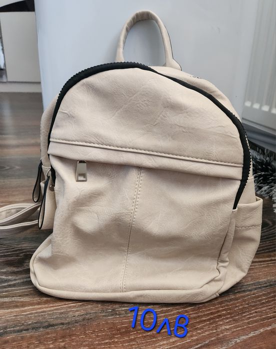 Дамски чанти и раници, много запазени до 15лв