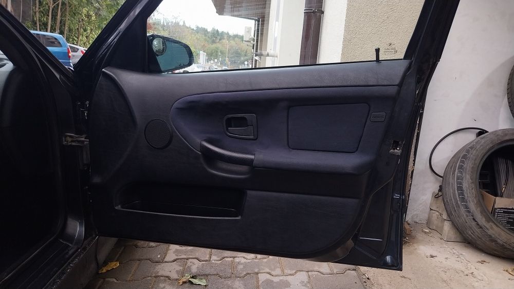 Части за bmw e36
