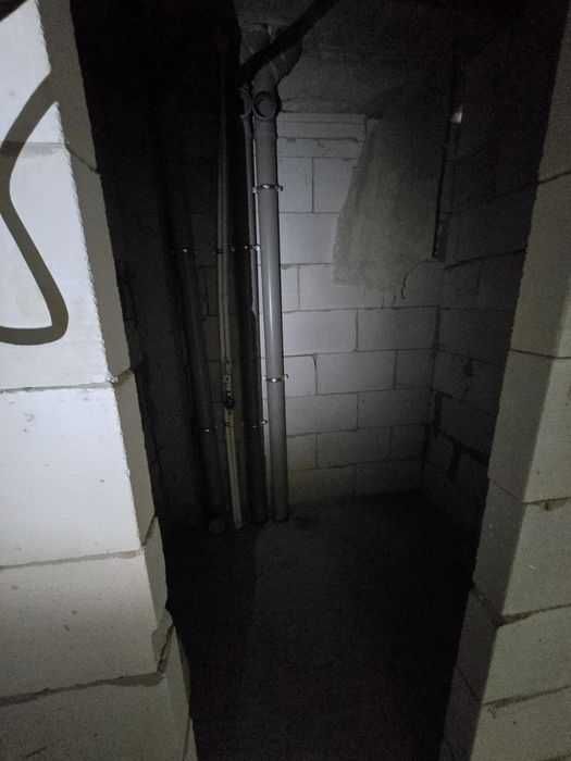 Продаётся 1х комн квартира на 2 этаже Ор-р  7 микрорайон