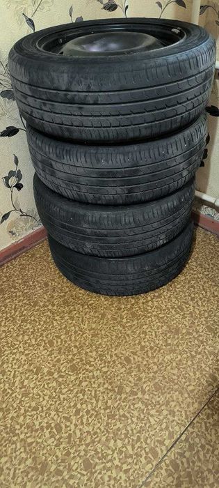 Продаются 195/55/R 16 диски и балоны  комплект .