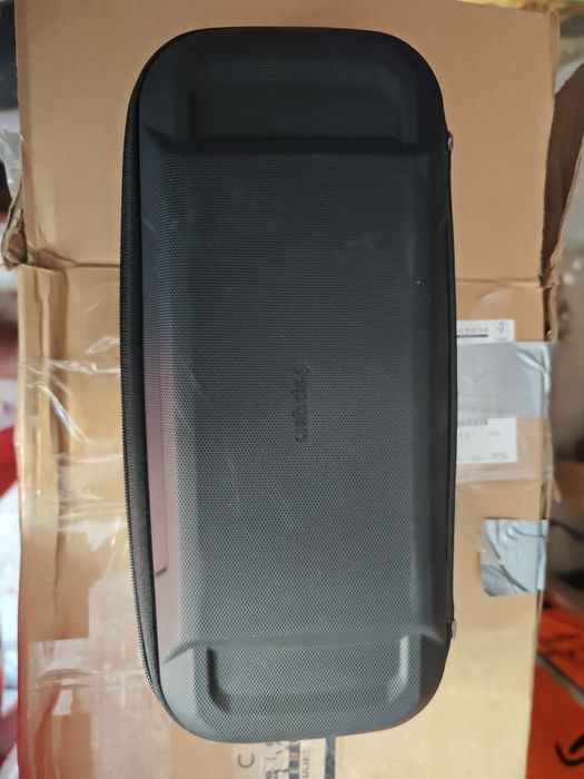 Husă rigidă Spigen  pentru PlayStation