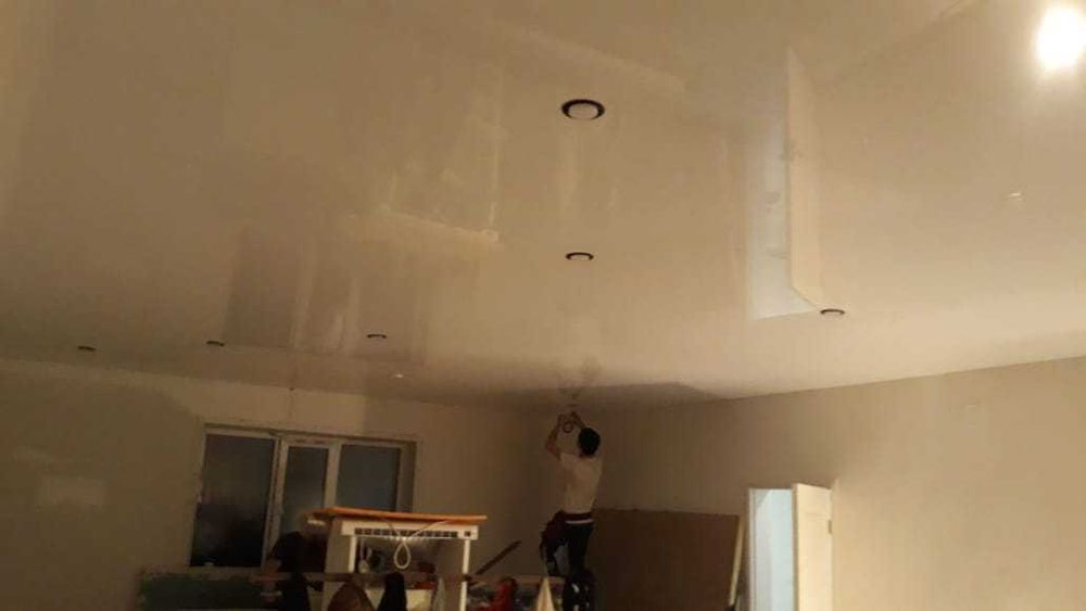 Натяжные потолки