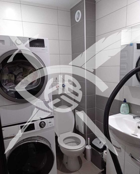 Четиристаен апартамент в кв.Колхозен пазар - 47111