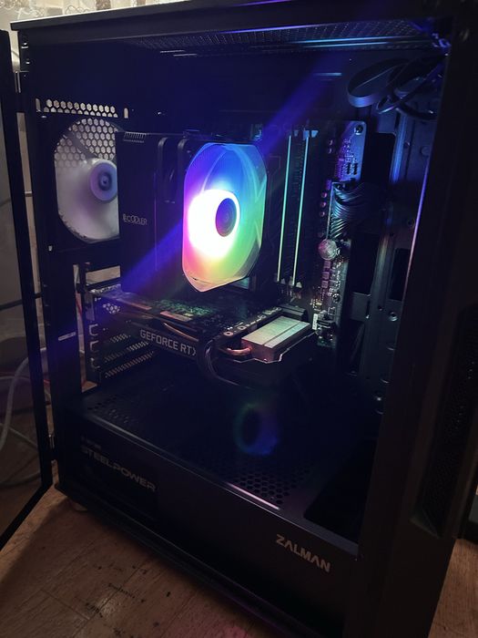 Игровой компьютер в отличном состоянии