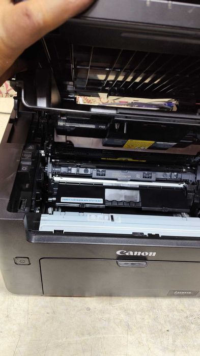 Принтер Canon 3таси 1да