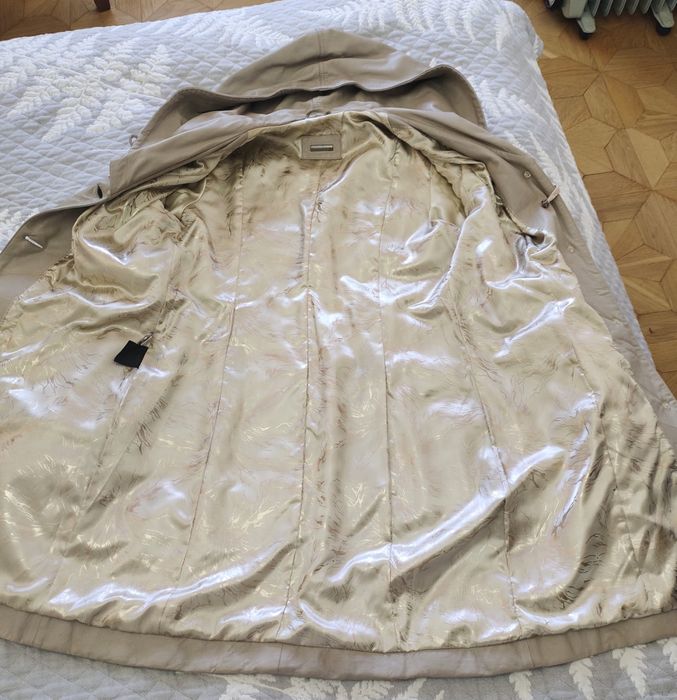 женский кожаный  плащ  с капюшоном