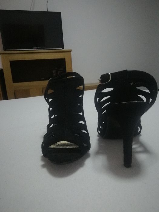 Sandale ocazie (Garkony și Benvenutti)