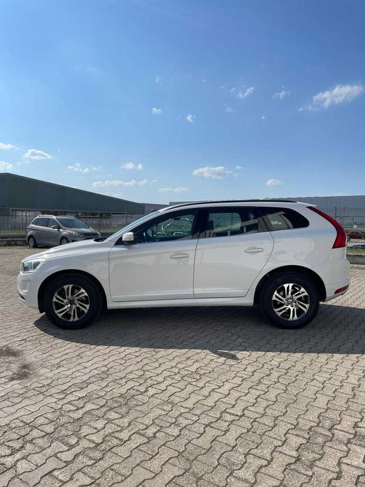 Volvo XC 60 / 2014 / Motorizare 2.4 / 181 cp / 4X4